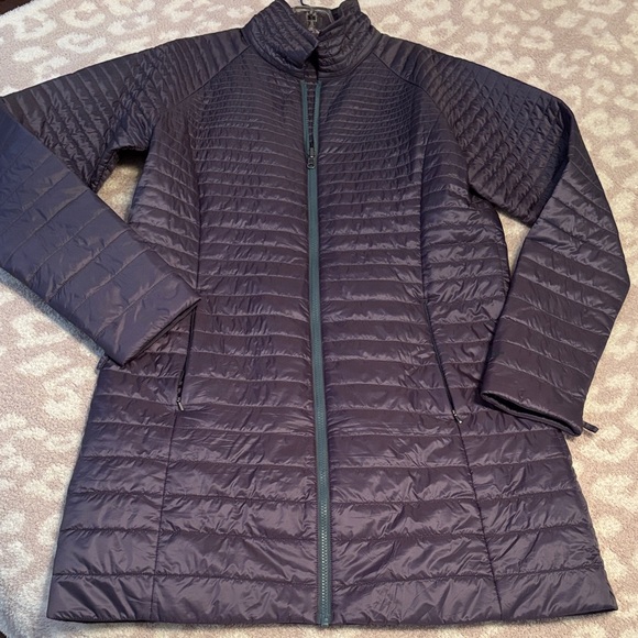 Patagonia Women's Puffer Jacket - Grey/Purple, Size XL - Picture 2 of 15